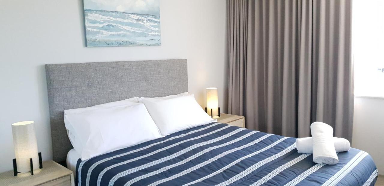 Wyuna Beachfront Holiday Apartments Gold Coast Exterior foto